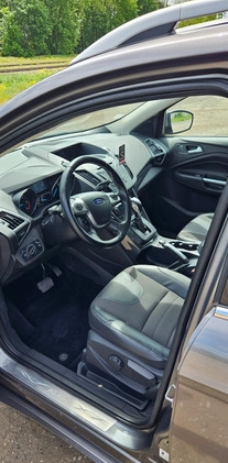 Ford Kuga cena 55000 przebieg: 108000, rok produkcji 2014 z Krajenka małe 154